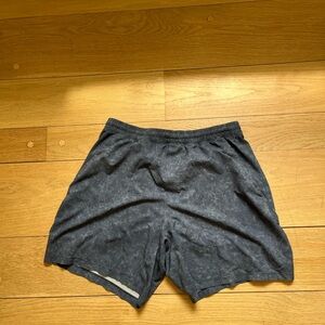 Men's dark blue 7” inseam Shorts no liner